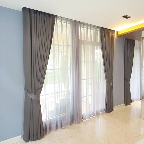 Should Sheers be the Same Length as Curtains?